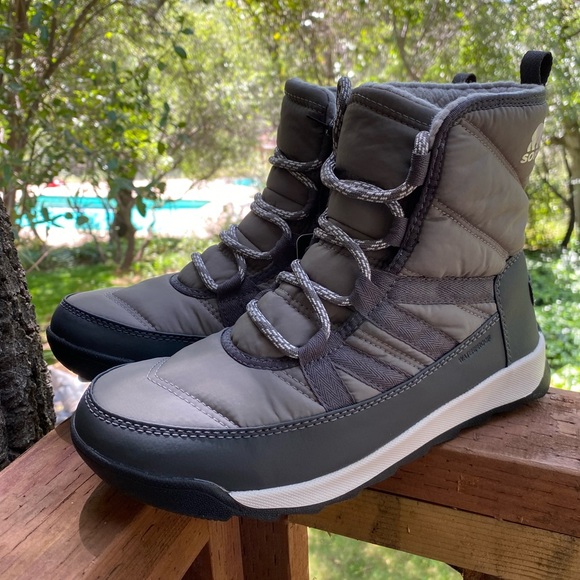 Sorel Shoes - NWT Sorel Whitney II Short Lace Boot